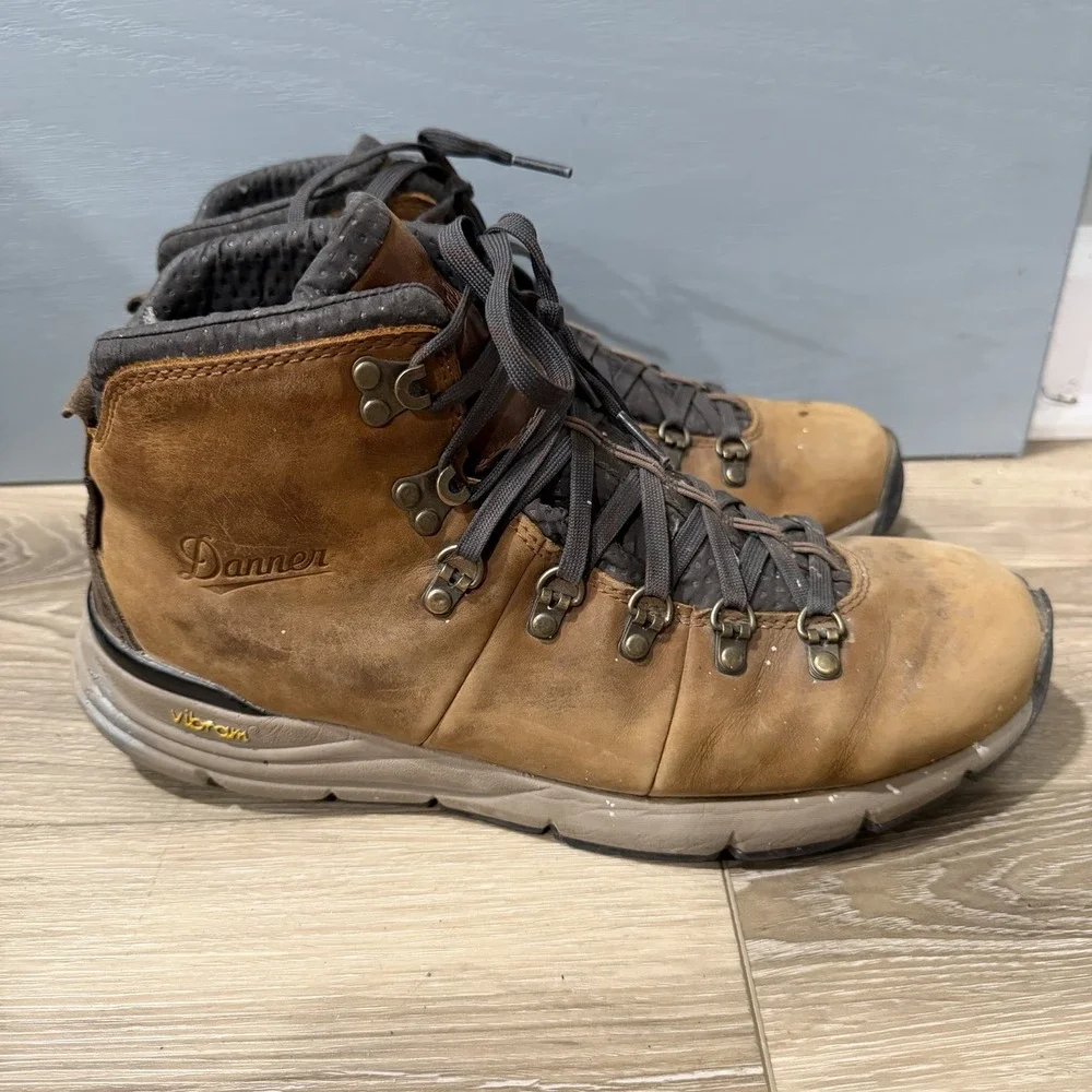 Danner mountain 600